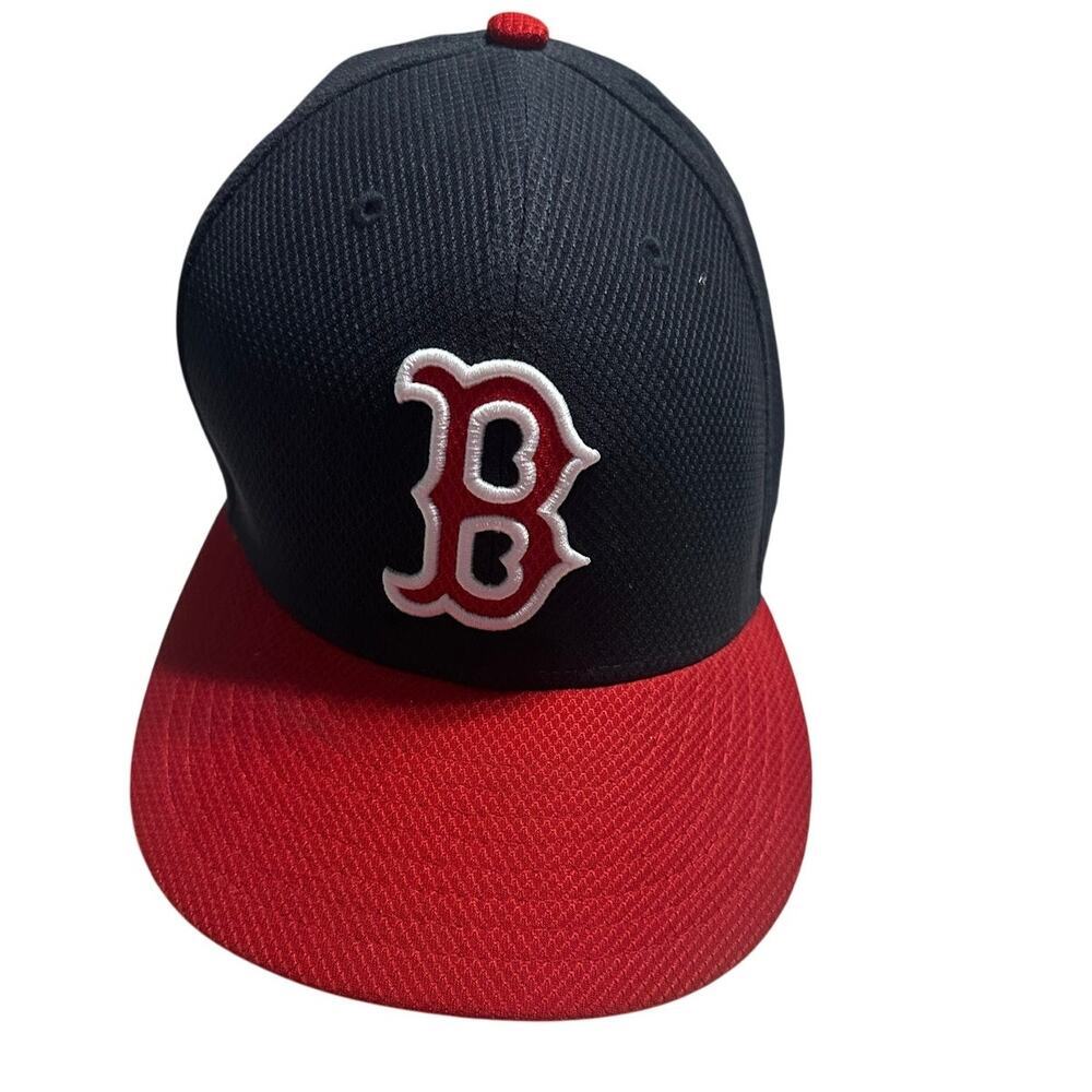 New Era Boston Red Sox Fitted Baseball Hat Cap Size 7 1/2 MLB Baseball